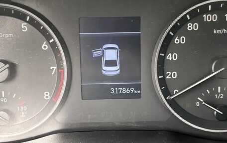 Hyundai Solaris II рестайлинг, 2019 год, 990 000 рублей, 11 фотография