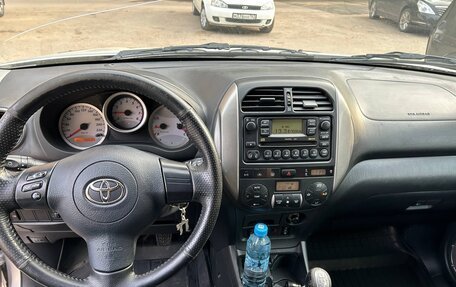 Toyota RAV4, 2004 год, 950 000 рублей, 12 фотография