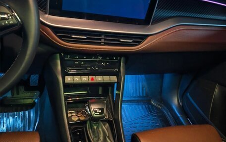 Skoda Kodiaq I, 2023 год, 4 200 000 рублей, 5 фотография