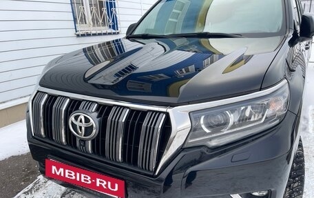 Toyota Land Cruiser Prado 150 рестайлинг 2, 2018 год, 5 500 000 рублей, 4 фотография