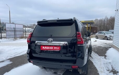Toyota Land Cruiser Prado 150 рестайлинг 2, 2018 год, 5 500 000 рублей, 6 фотография