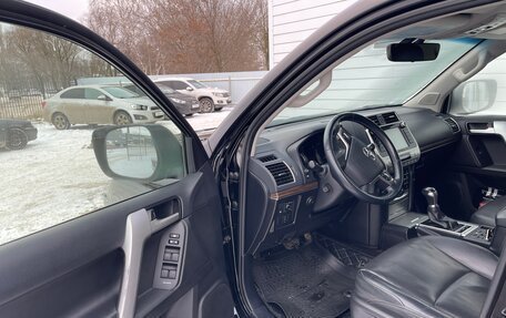Toyota Land Cruiser Prado 150 рестайлинг 2, 2018 год, 5 500 000 рублей, 15 фотография