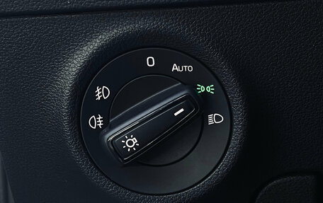 Skoda Karoq I, 2021 год, 2 250 000 рублей, 14 фотография