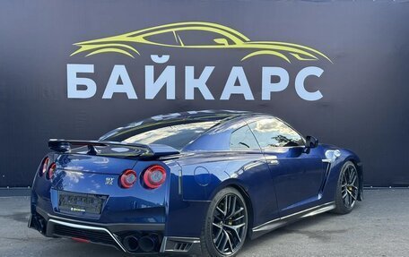 Nissan GT-R, 2017 год, 7 750 000 рублей, 6 фотография