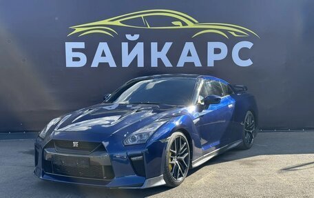 Nissan GT-R, 2017 год, 7 750 000 рублей, 1 фотография