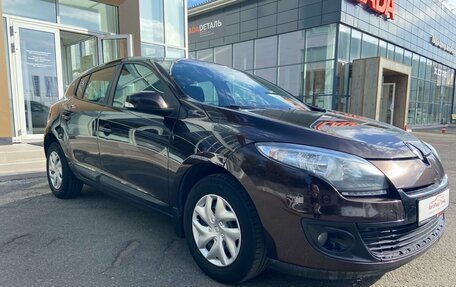 Renault Megane III, 2014 год, 770 000 рублей, 3 фотография