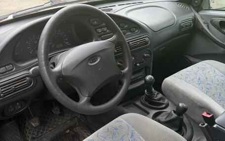 Chevrolet Niva I рестайлинг, 2004 год, 200 000 рублей, 9 фотография