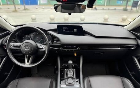 Mazda 3, 2023 год, 1 630 001 рублей, 13 фотография