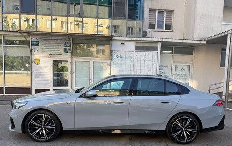 BMW 5 серия, 2024 год, 7 650 000 рублей, 4 фотография