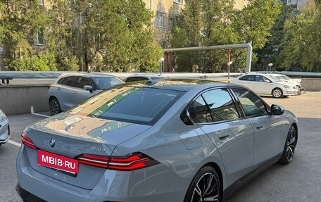 BMW 5 серия, 2024 год, 7 650 000 рублей, 7 фотография