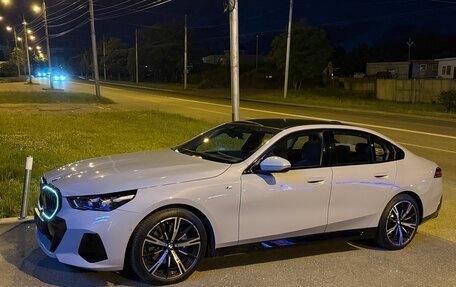 BMW 5 серия, 2024 год, 7 650 000 рублей, 21 фотография