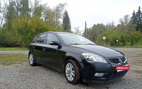 KIA cee'd I рестайлинг, 2010 год, 700 000 рублей, 2 фотография
