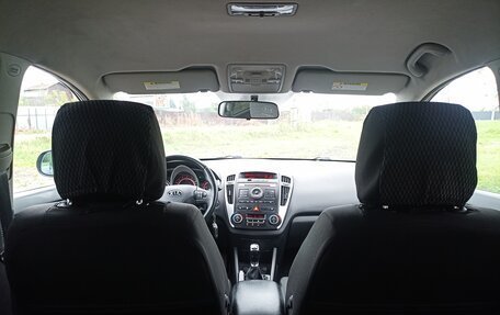 KIA cee'd I рестайлинг, 2010 год, 700 000 рублей, 7 фотография
