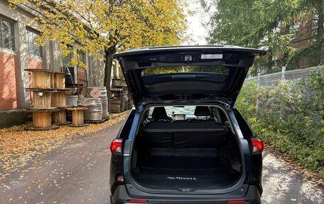 Toyota RAV4, 2019 год, 2 500 000 рублей, 13 фотография