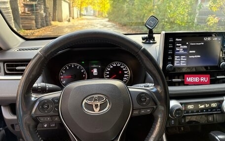 Toyota RAV4, 2019 год, 2 500 000 рублей, 5 фотография
