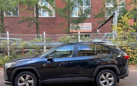 Toyota RAV4, 2019 год, 2 500 000 рублей, 22 фотография