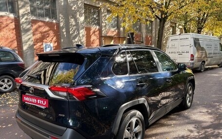Toyota RAV4, 2019 год, 2 500 000 рублей, 19 фотография