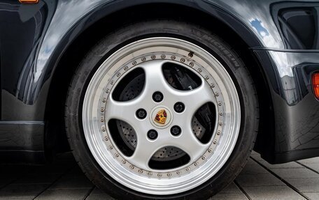 Porsche 911, 1992 год, 28 000 000 рублей, 12 фотография