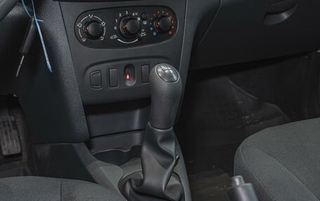 Renault Sandero II рестайлинг, 2017 год, 990 000 рублей, 11 фотография
