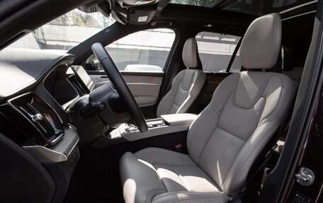 Volvo XC90 II рестайлинг, 2025 год, 9 850 000 рублей, 17 фотография