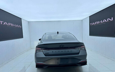 Hyundai Elantra, 2022 год, 2 100 000 рублей, 3 фотография