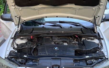 BMW 3 серия, 2010 год, 950 000 рублей, 33 фотография