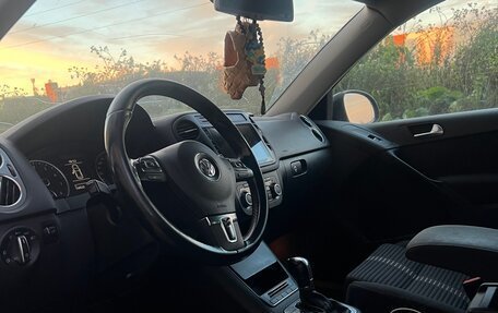 Volkswagen Tiguan I, 2010 год, 650 000 рублей, 6 фотография