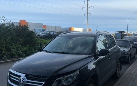 Volkswagen Tiguan I, 2010 год, 650 000 рублей, 2 фотография
