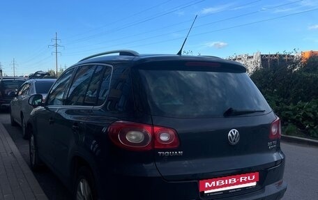 Volkswagen Tiguan I, 2010 год, 650 000 рублей, 3 фотография