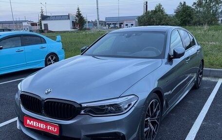 BMW 5 серия, 2019 год, 3 300 000 рублей, 1 фотография