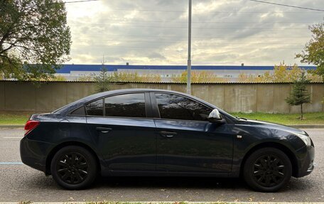 Chevrolet Cruze II, 2010 год, 385 000 рублей, 7 фотография