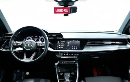 Audi A3, 2023 год, 2 350 000 рублей, 12 фотография