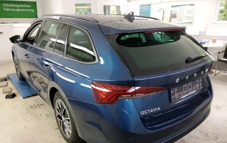 Skoda Octavia IV, 2022 год, 2 082 000 рублей, 2 фотография