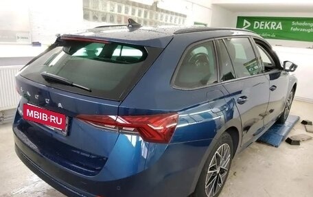 Skoda Octavia IV, 2022 год, 2 082 000 рублей, 4 фотография
