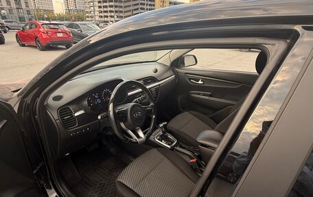 KIA Rio IV, 2018 год, 1 590 000 рублей, 3 фотография