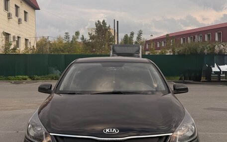 KIA Rio IV, 2018 год, 1 590 000 рублей, 2 фотография
