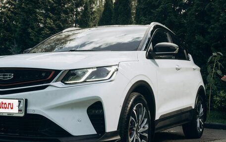 Geely Coolray I, 2022 год, 1 950 000 рублей, 4 фотография