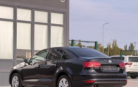 Volkswagen Jetta VI, 2014 год, 900 000 рублей, 8 фотография