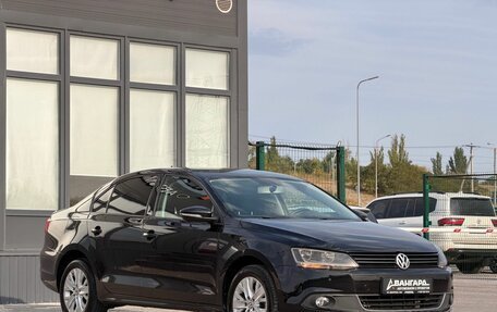 Volkswagen Jetta VI, 2014 год, 900 000 рублей, 4 фотография