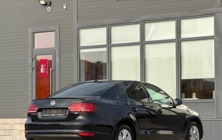 Volkswagen Jetta VI, 2014 год, 900 000 рублей, 10 фотография