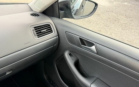 Volkswagen Jetta VI, 2014 год, 900 000 рублей, 20 фотография