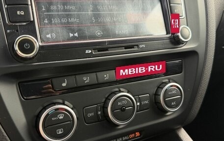 Volkswagen Jetta VI, 2014 год, 900 000 рублей, 17 фотография