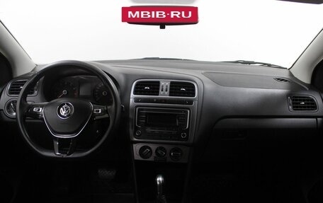 Volkswagen Polo VI (EU Market), 2018 год, 1 039 900 рублей, 9 фотография