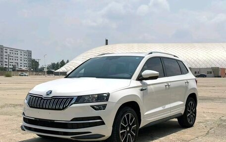 Skoda Karoq I, 2022 год, 2 050 000 рублей, 10 фотография