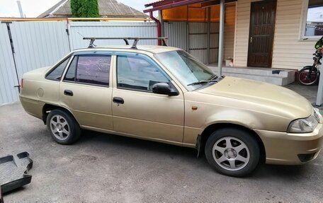 Daewoo Nexia I рестайлинг, 2008 год, 112 000 рублей, 2 фотография