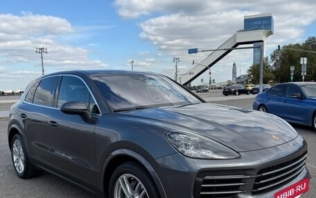 Porsche Cayenne III, 2018 год, 7 450 000 рублей, 8 фотография