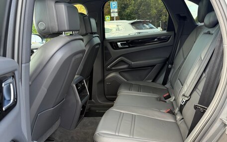 Porsche Cayenne III, 2018 год, 7 450 000 рублей, 15 фотография