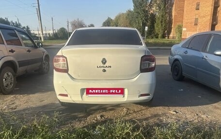 Renault Logan II, 2016 год, 290 000 рублей, 2 фотография