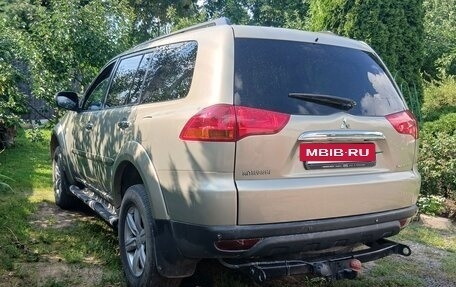 Mitsubishi Pajero Sport II рестайлинг, 2011 год, 1 300 000 рублей, 8 фотография