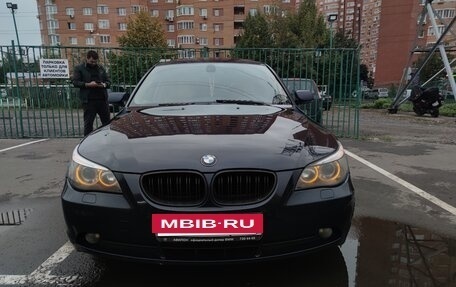 BMW 5 серия, 2005 год, 1 000 000 рублей, 4 фотография